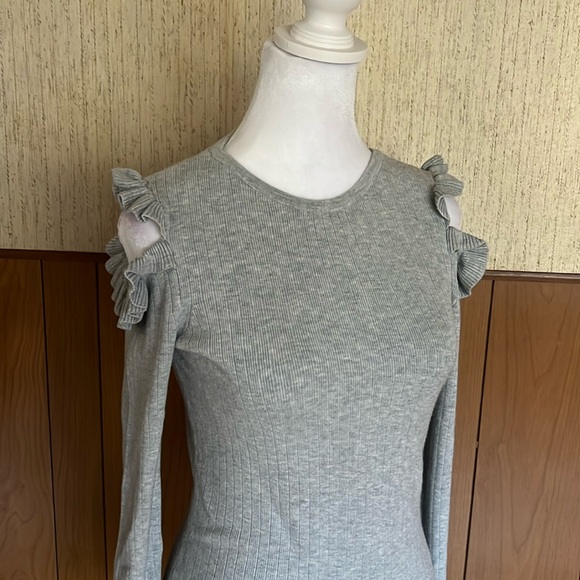 WHITE HOUSE BLACK MARKET Light Gray Women’s Tops Size Small - Picture 7 of 11
